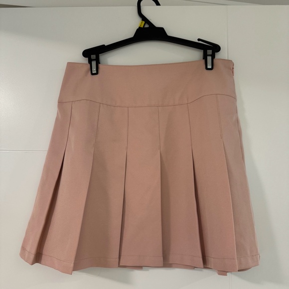 Pink skirt - Picture 1 of 2